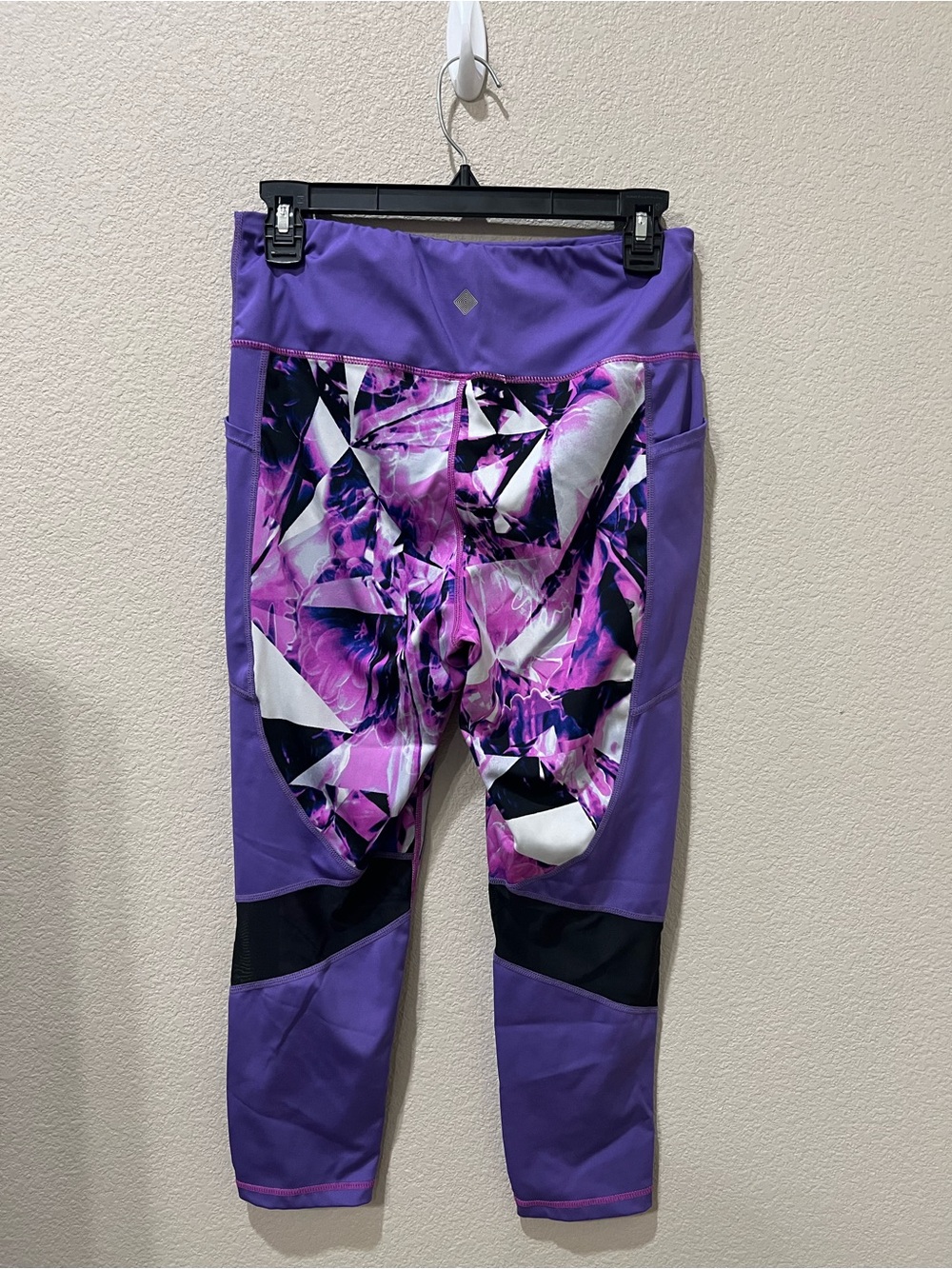LuLaRoe Rise Fearless Cropped Athletic Leggings - Set of 3 - Picture 8 of 16